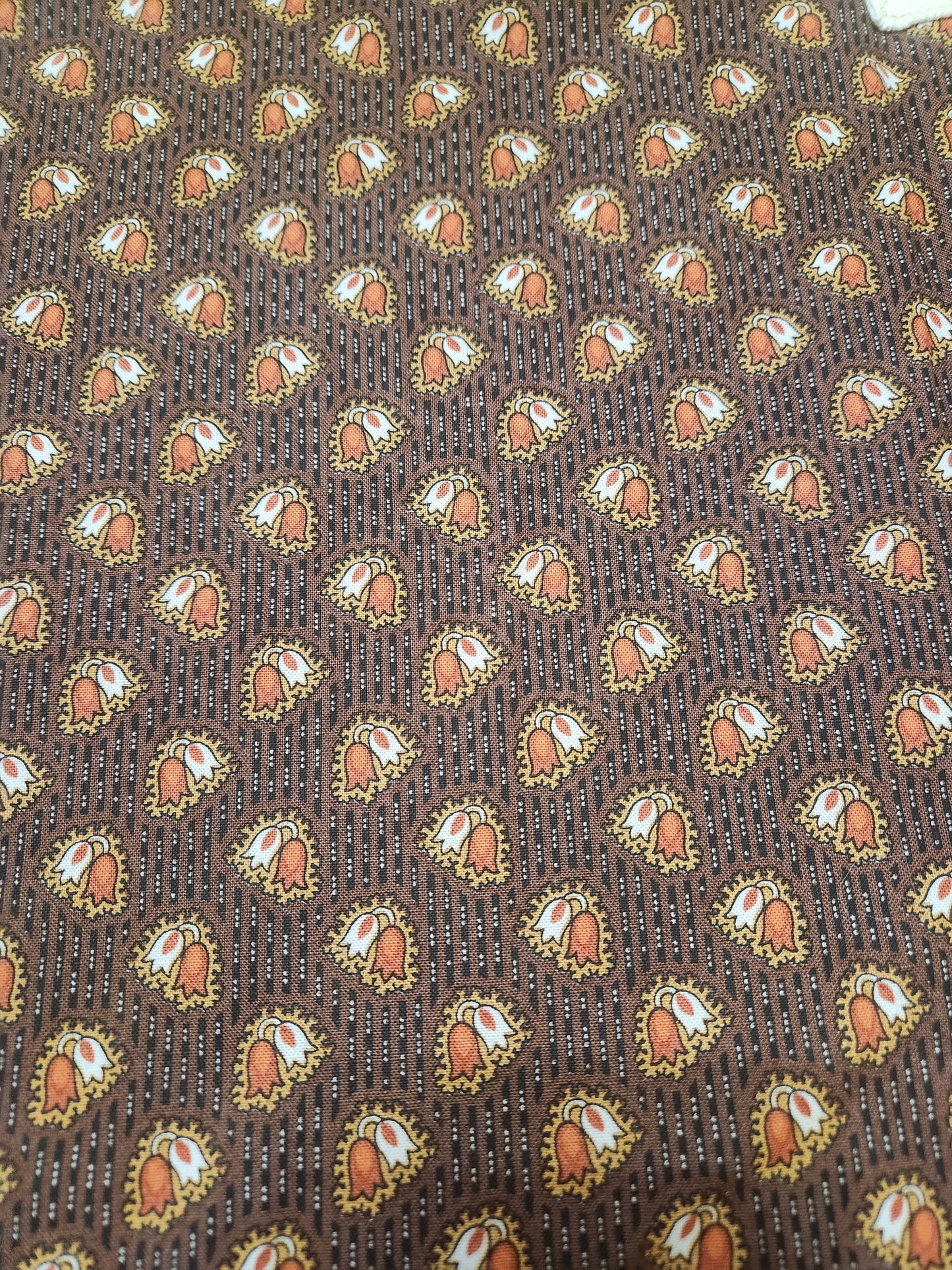 Brown Tulip Floral Apron