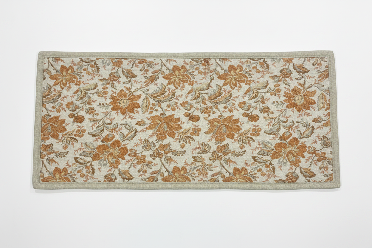 Autumn table runner folded to show both sides