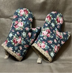 Flower design pot holders