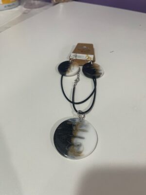 Black, white and gold resin neclace and errings